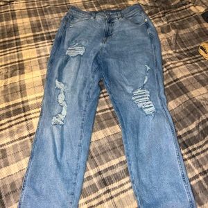 Mom jeans, size 13, short I’m pretty sure, super cute!!!